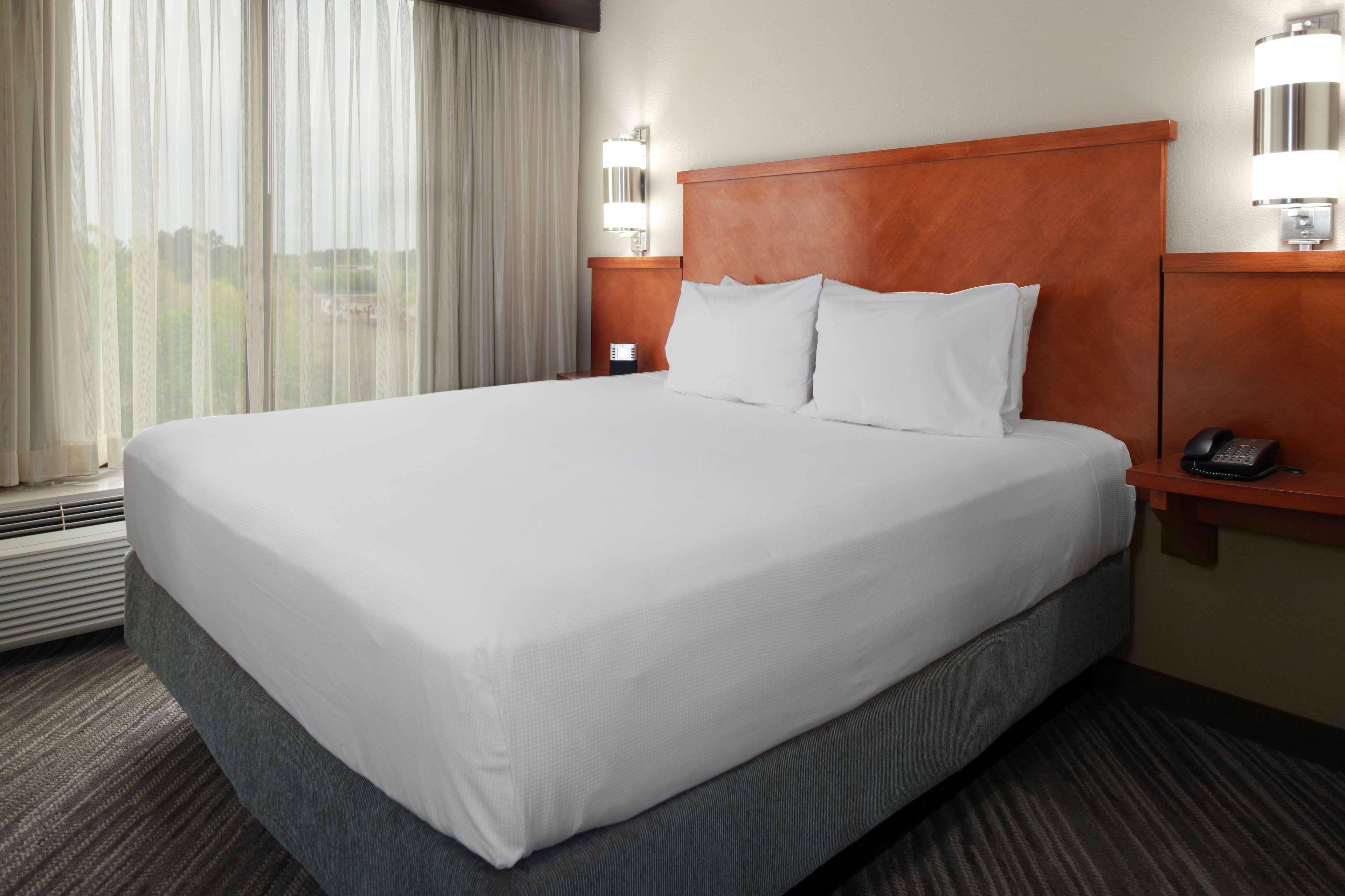 Hyatt Place Detroit/Livonia Bagian luar foto